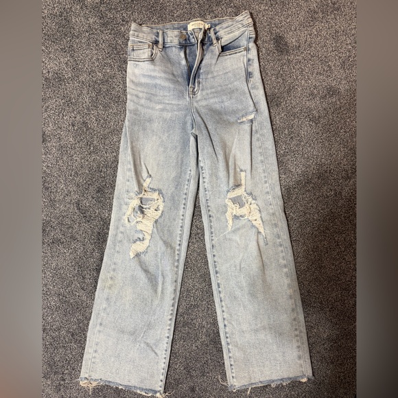 Hidden Jeans Denim - Light Wash Distressed Wide-Leg Jeans for Women